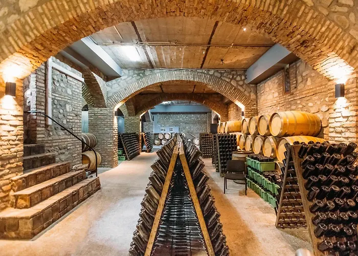 Schuchmann Wines Château,Villas&SPA