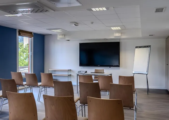 Best Western Plus Paris Velizy