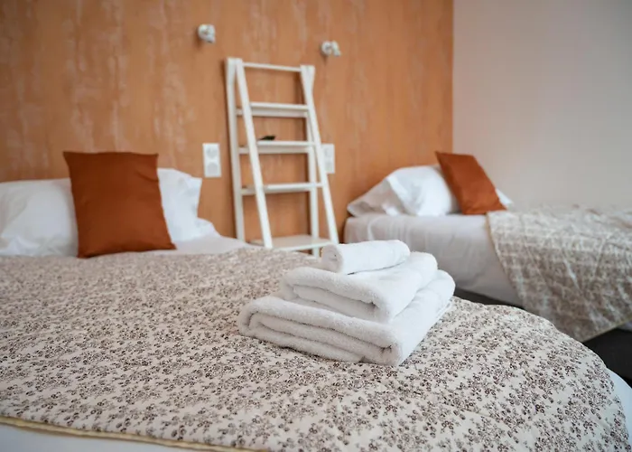 Logis Hotels Restaurant Les 3 Rois