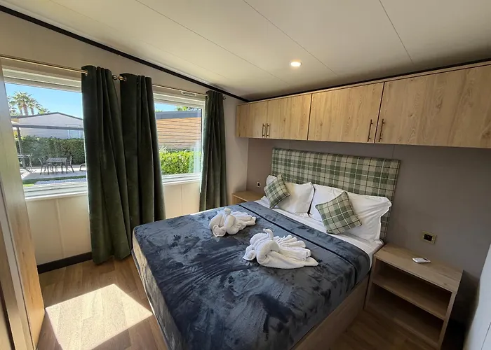Holiday Marina Resort