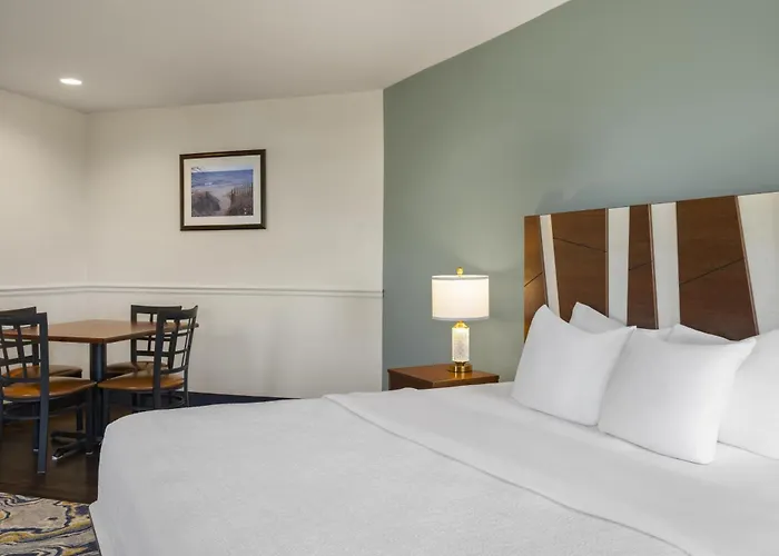 Hotel Chequamegon, BW Signature Collection