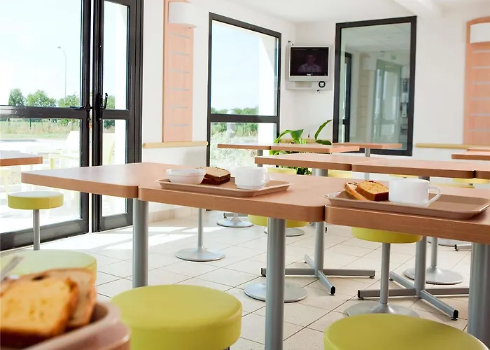 Ibis Budget Niort Est La Creche