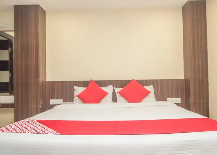 Flagship Hotel White Lion