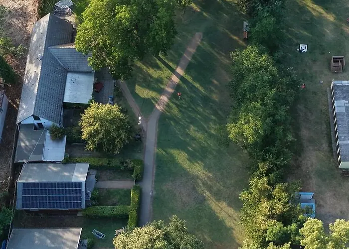 Fonyod Camping & Apartman