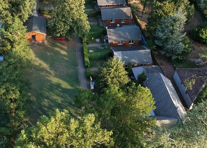 Fonyod Camping & Apartman