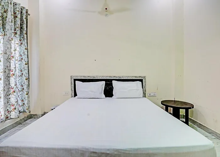 Hotel O Bhavya Guest House