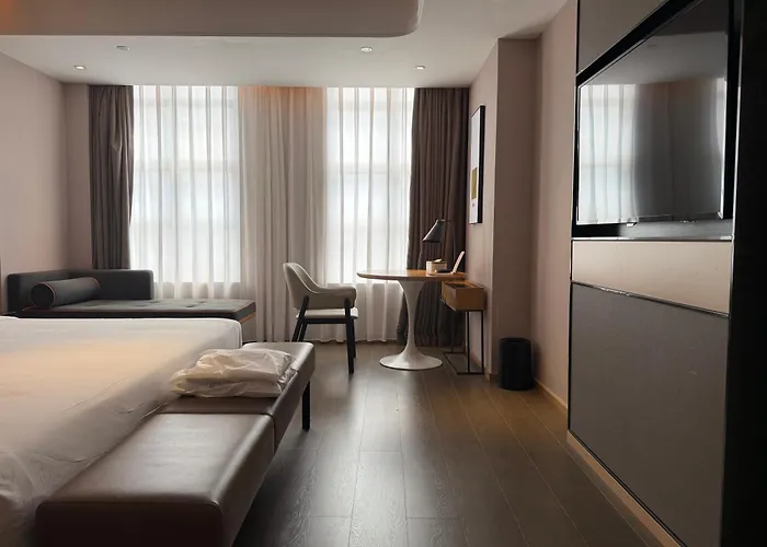 Atour Hotel Zhanjiang Renmin Avenue Dingsheng Plaza