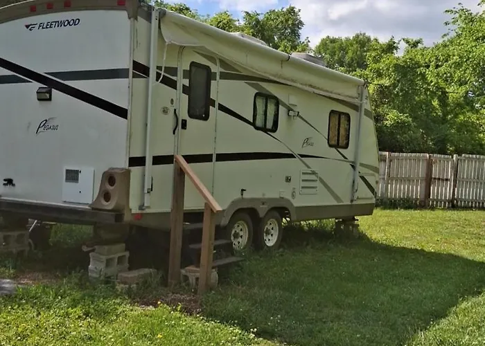 Private Cozy Camper