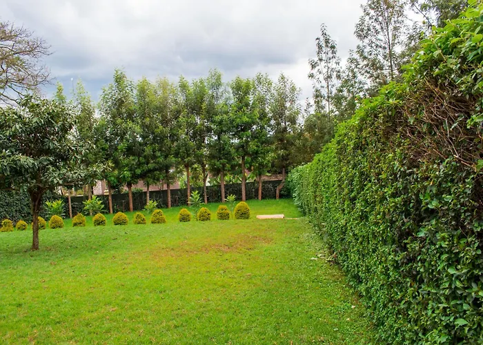 Mayas Suites