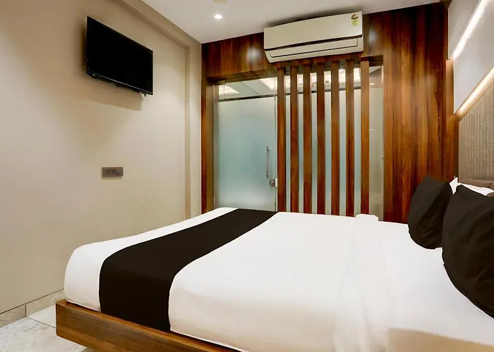 Townhouse Kadodra Formerly Jd Business Hotel