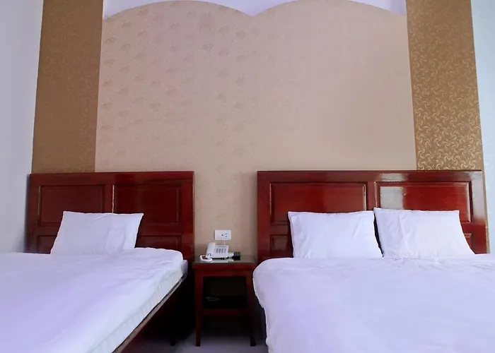 Ngoc Bach Hotel