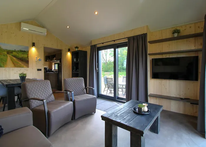Nieuw!! Chalet De Luxe 4 Persoons Met Airco