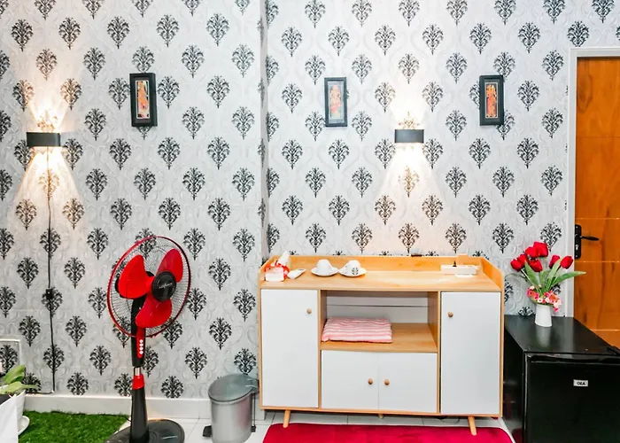 Oyo 94069 Mp Room