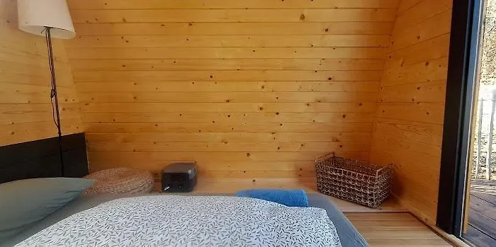 La Nocciolaia Glamping Di Langa