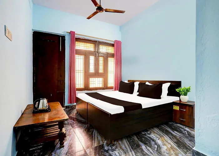Spot On New Diamond Guest House