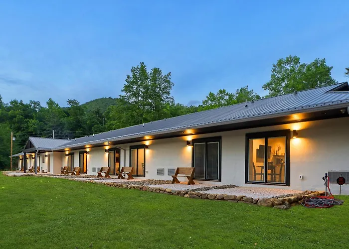 Lodge At Mount Mitchell