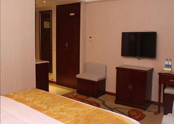 Yichang Vienna Hotel Wanda Branch