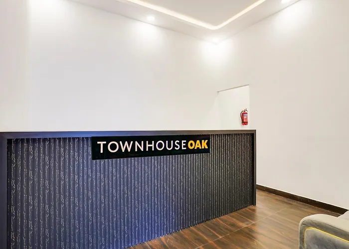 Townhouse Oak Xotel Near Silk Board Metro