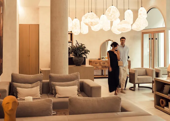 Hotel Well And Come Malaga