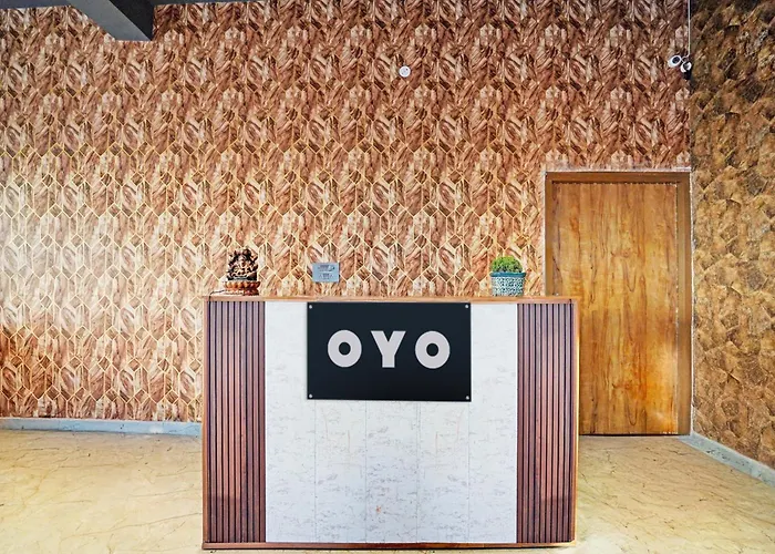 Hotel O J V Courtyard