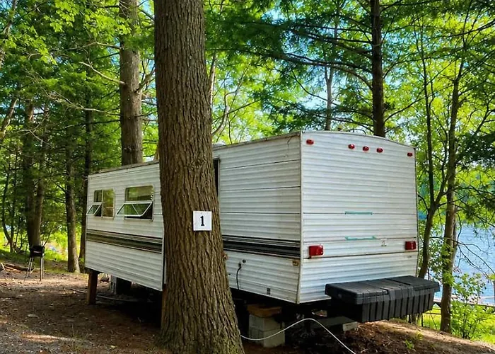 Lakefront Rv Cottage In Parry Sound #1