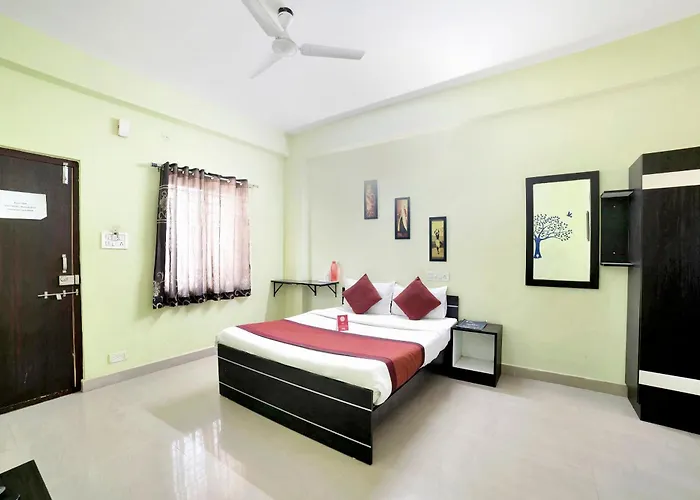 Hotel O Hitech Suites
