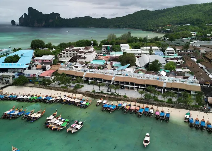 Phi Phi At Pier
