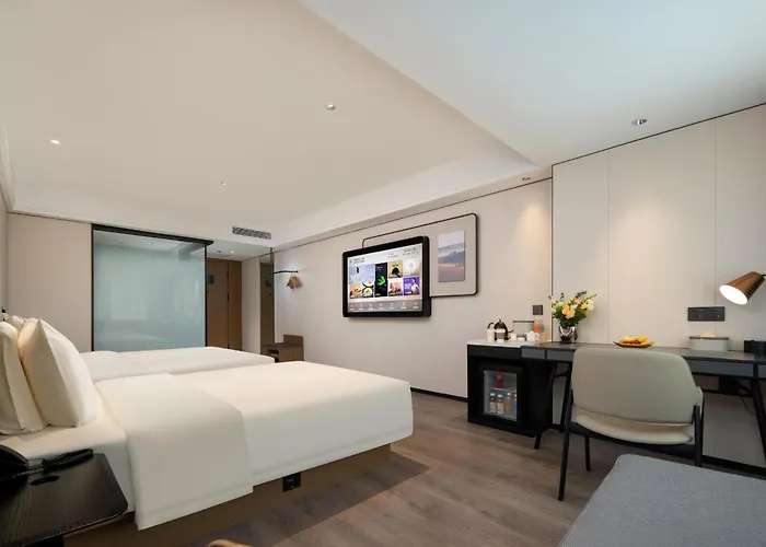 Atour Hotel Qingdao Jinshatan Xiangjiang Road Subway Station