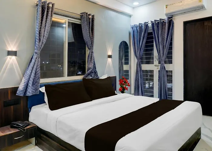 Super Townhouse Hinjewadi Corporate Stays