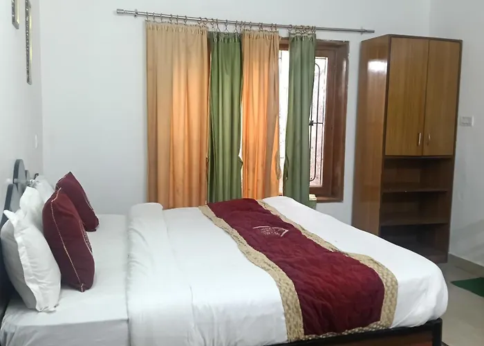 Hotel Ambience Hill Nainital - Near Bhowali