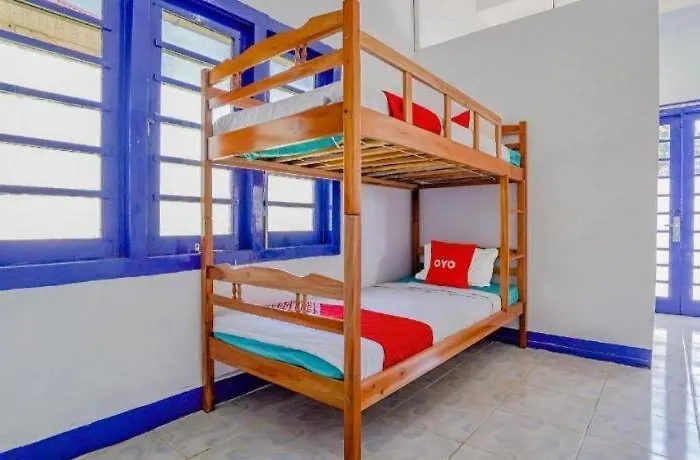 Oyo 90352 Villa Agape 2
