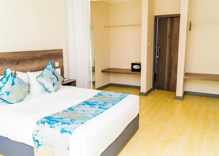 Ngolu Hotel And Residences