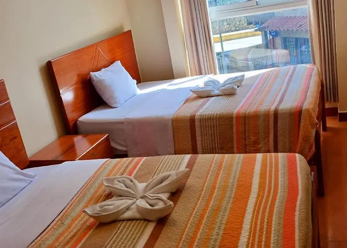 Haylli Cafe Oro Hotel