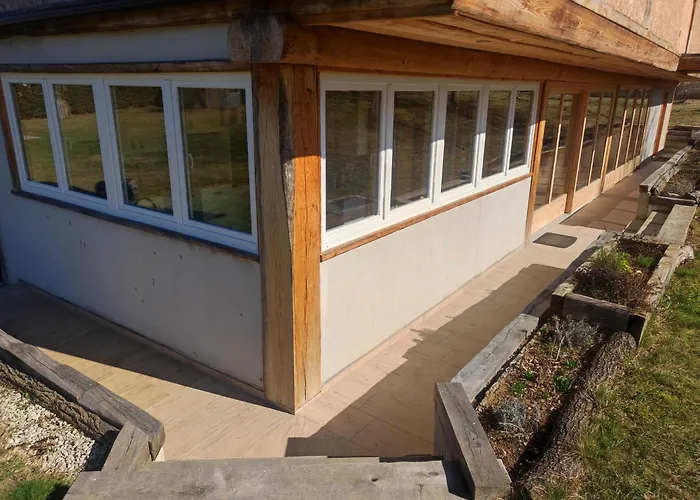 Village Vista - Mini Glamping Resort