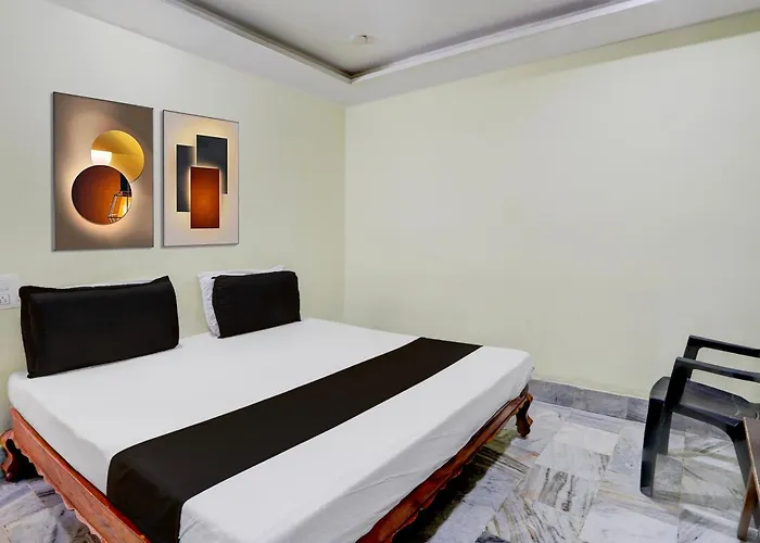 Hotel O Shiva Ram Budget Rooms