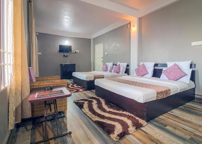 Arara Alliance Inn