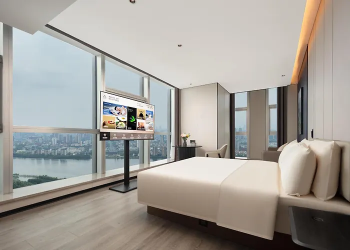 Atour Hotel Nanchang Aixihu Yaohu University Town