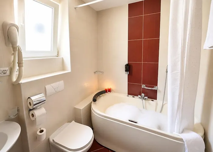 Hotel Neptun Gradac