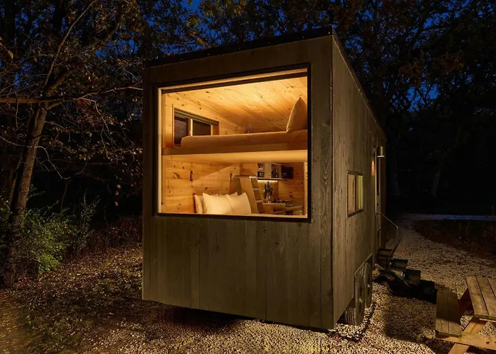 Postcard Cabins Shenandoah, Outdoor Collection By Marriott Bonvoy