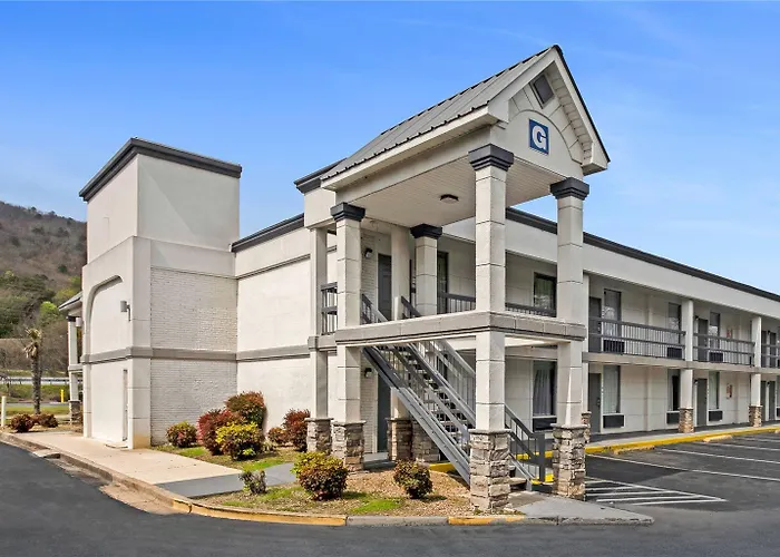 Quality Inn Dalton East