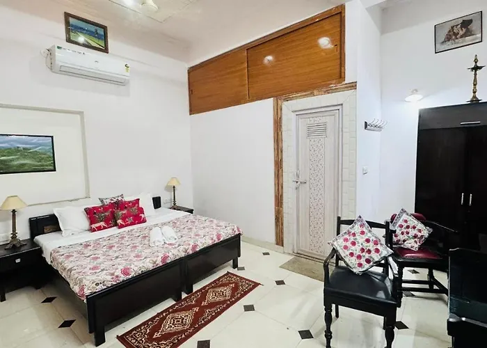 Hotel Shree Jmm S14 Near By