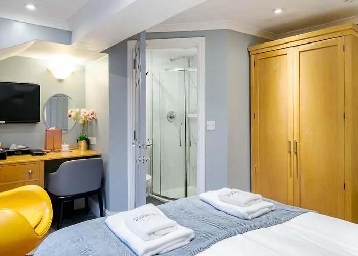 Waterhead Rooms & Suites - Parking And Light Breakfast