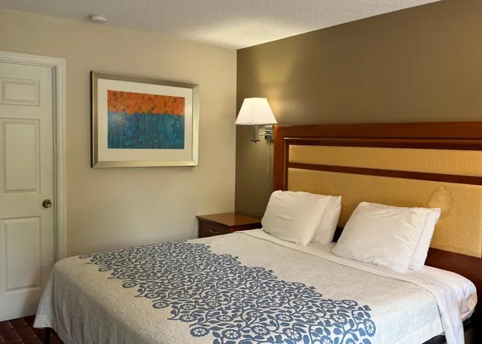 Peach Tree Inn