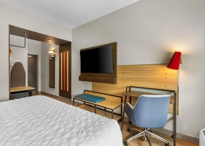 Tru By Hilton Middleburg Heights Cleveland Airport