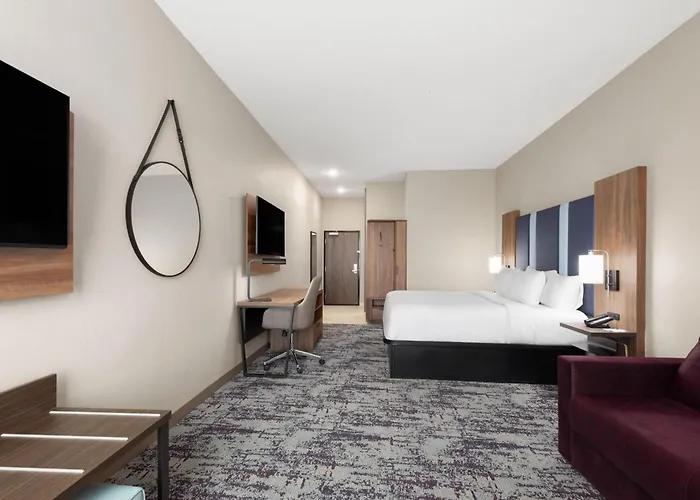 La Quinta Inn & Suites By Wyndham Athens I-65