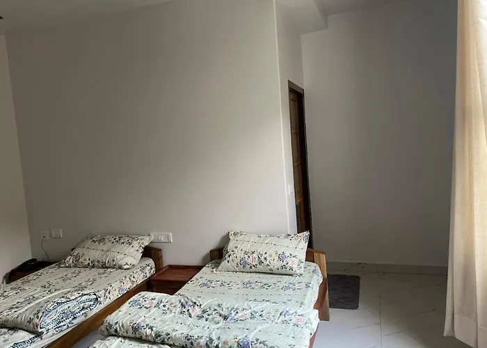 Hotel Woodland Aizawl