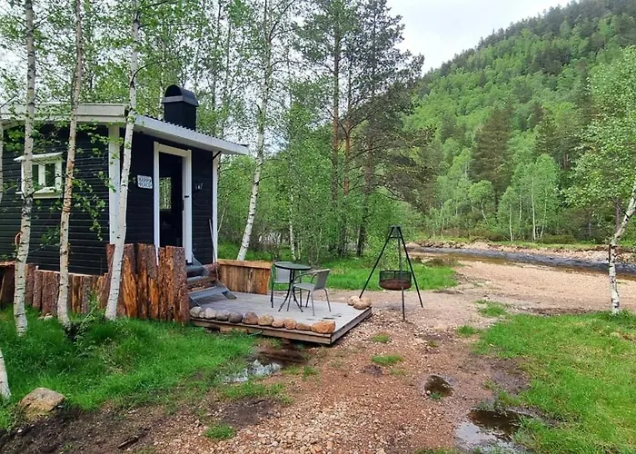 Hjortebu I Naturskjonne Omgivelser