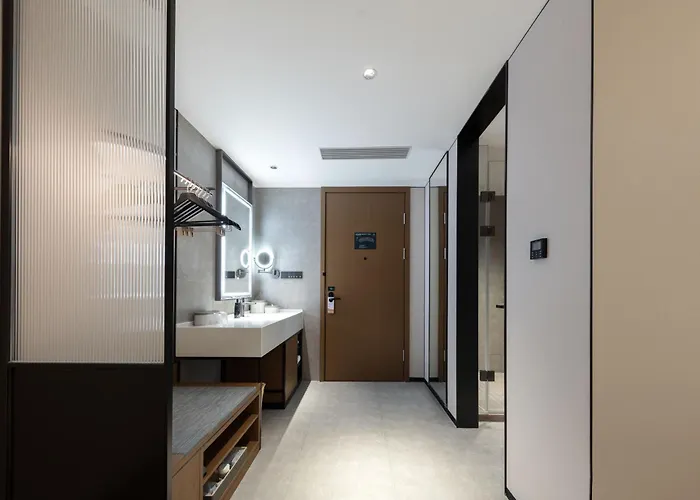 Atour Hotel Fuzhou Changle International Airport Seaport City