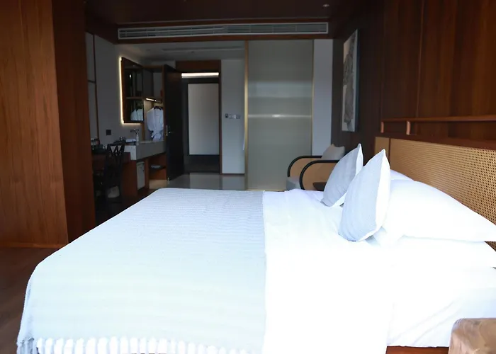 Jingdezhen Taoyangli Ruyuan Sky City Hotel