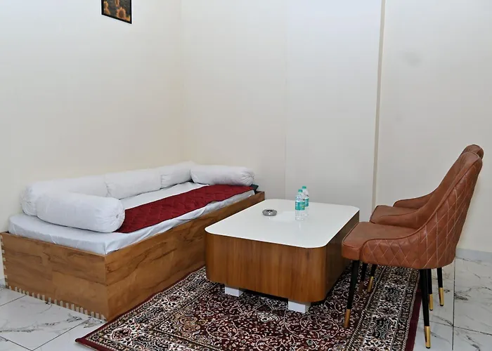 Hotel Travel Inn Vijayapura